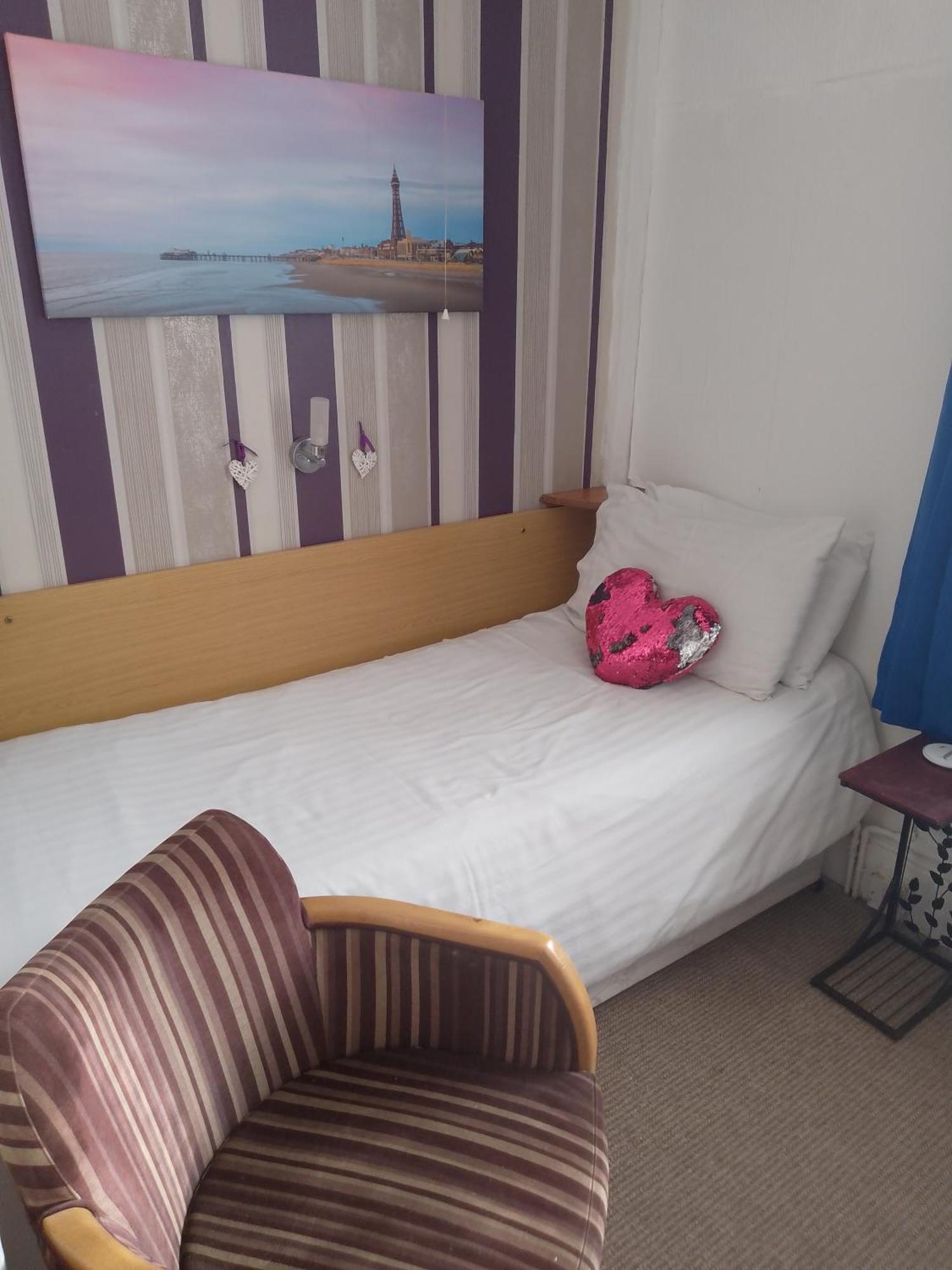 Shanklin Guest house *